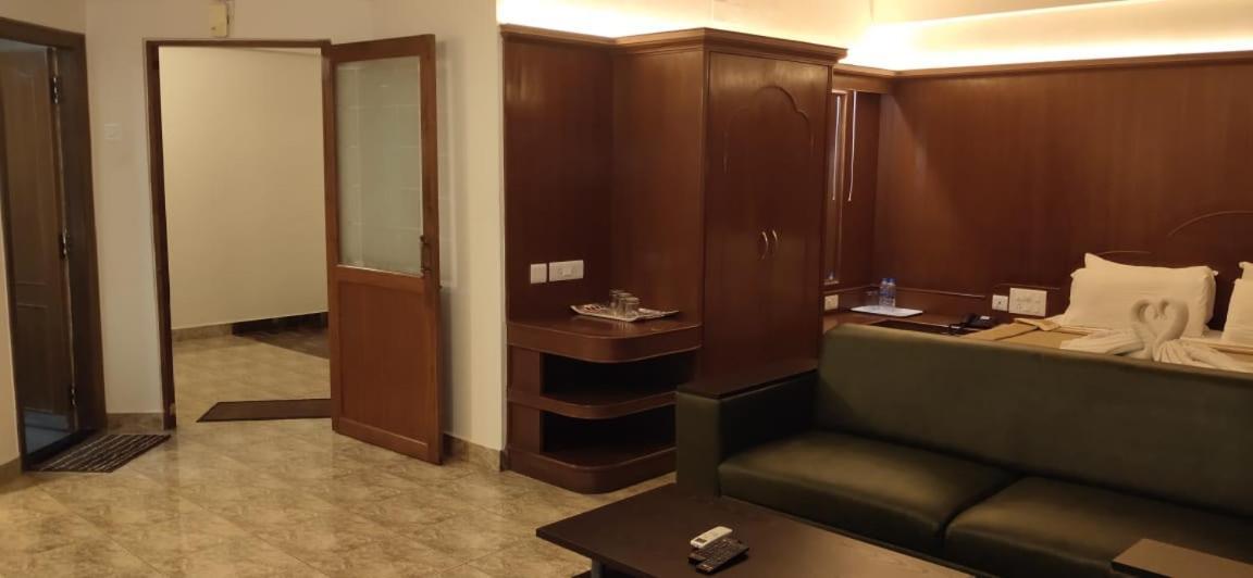 Hotel Sri Ram Residency Udupi Eksteriør billede